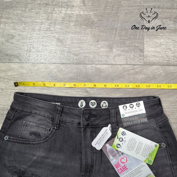 Rewash Juniors Super High Rise 90s Boyfriend Shorts Size 5 - Picture 3 of 7